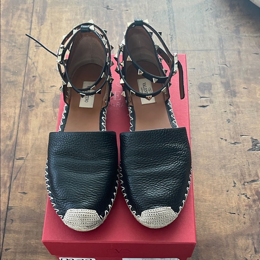 Valentino Black and Cream Espadrille Flats